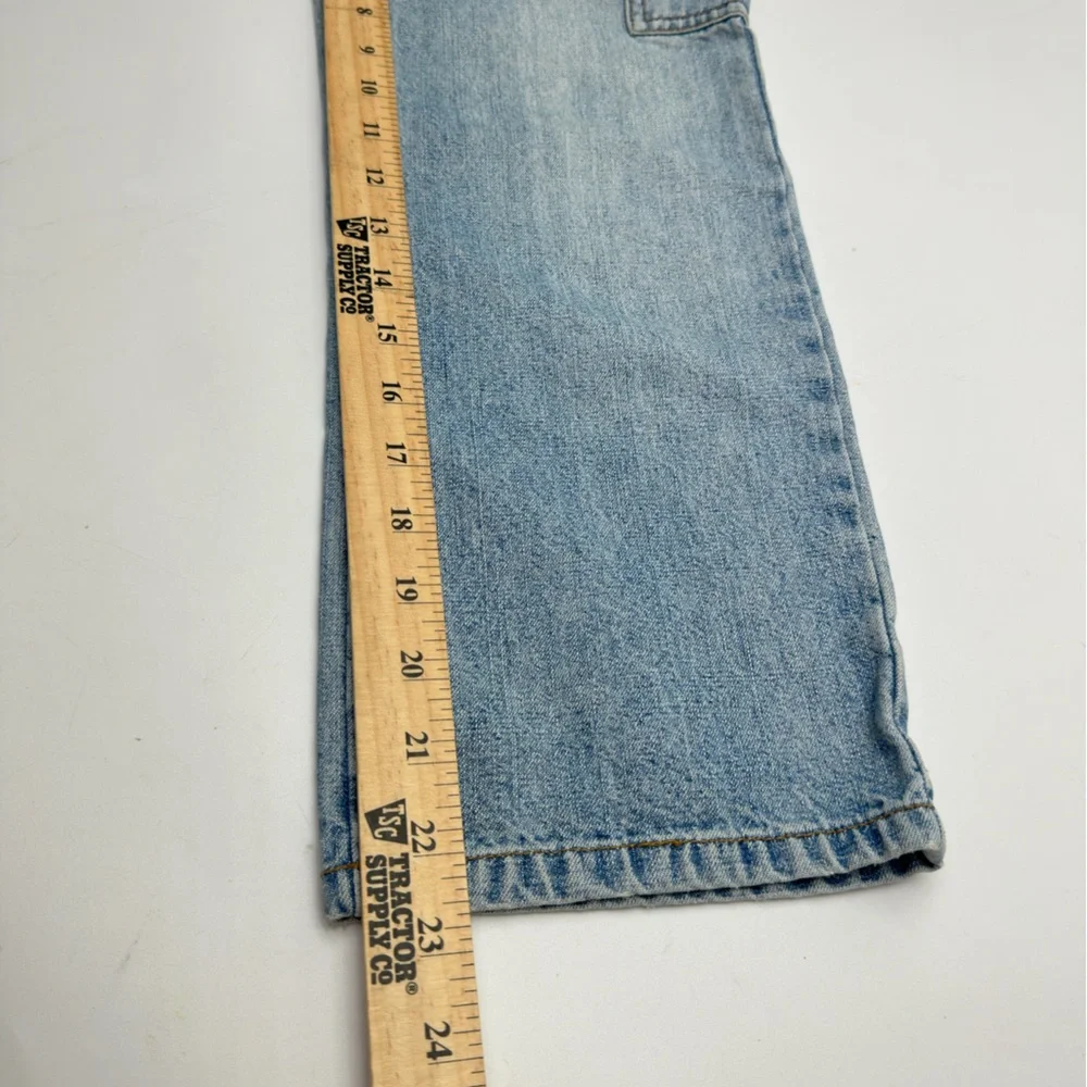 Abercrombie & Fitch Light Blue Relaxed Capri Cargo Jeans women’s size‎ 0R (E29)